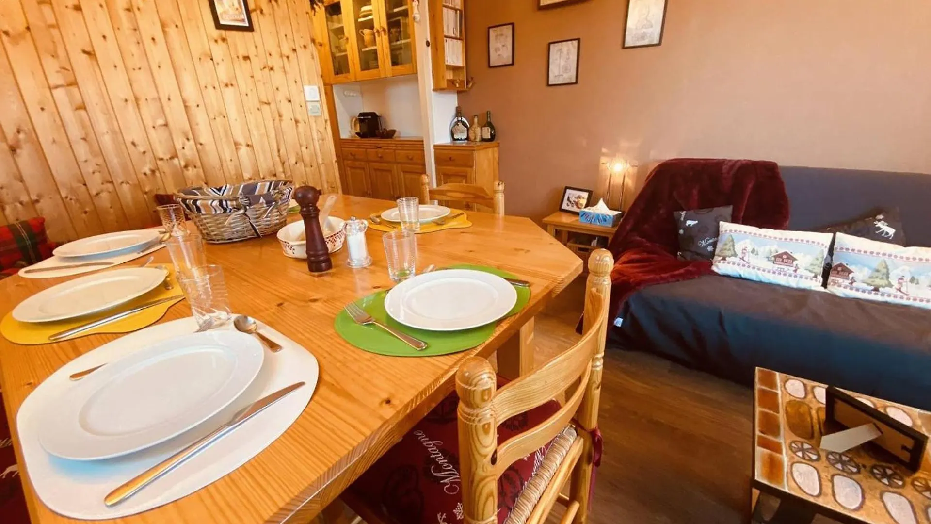 Confortable Appartement 6 Pers, Prox Pistes, Parking Inclus - Fr-1-757-131 Peisey-Nancroix Apartment